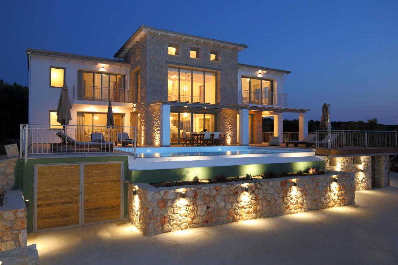 Tsakmakis Luxury- Panoramic Sea View - Lefkada Villa Tsoukaladhes