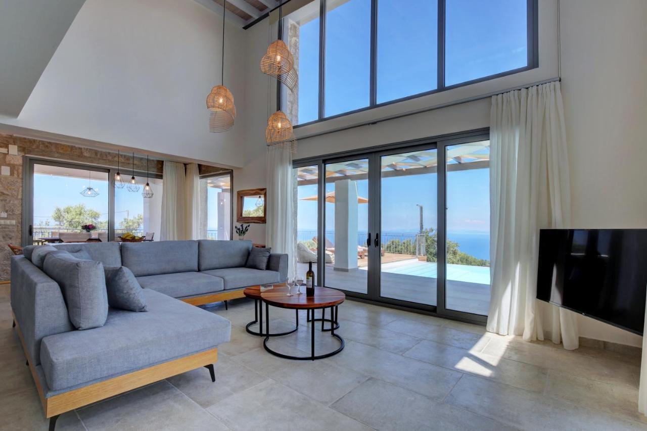 Tsakmakis Luxury- Panoramic Sea View - Lefkada Villa *