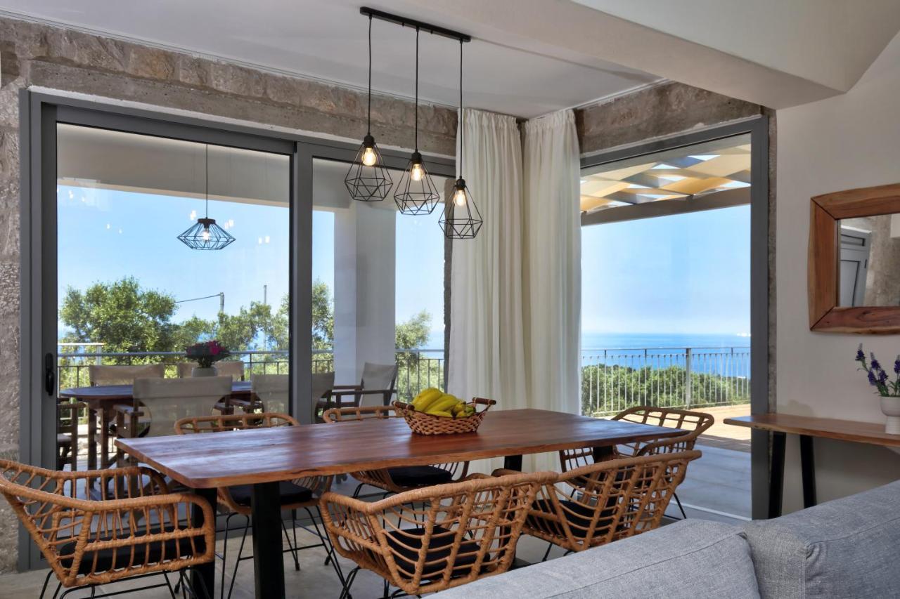 Villa Tsakmakis Luxury- Panoramic Sea View - Lefkada Tsoukaladhes