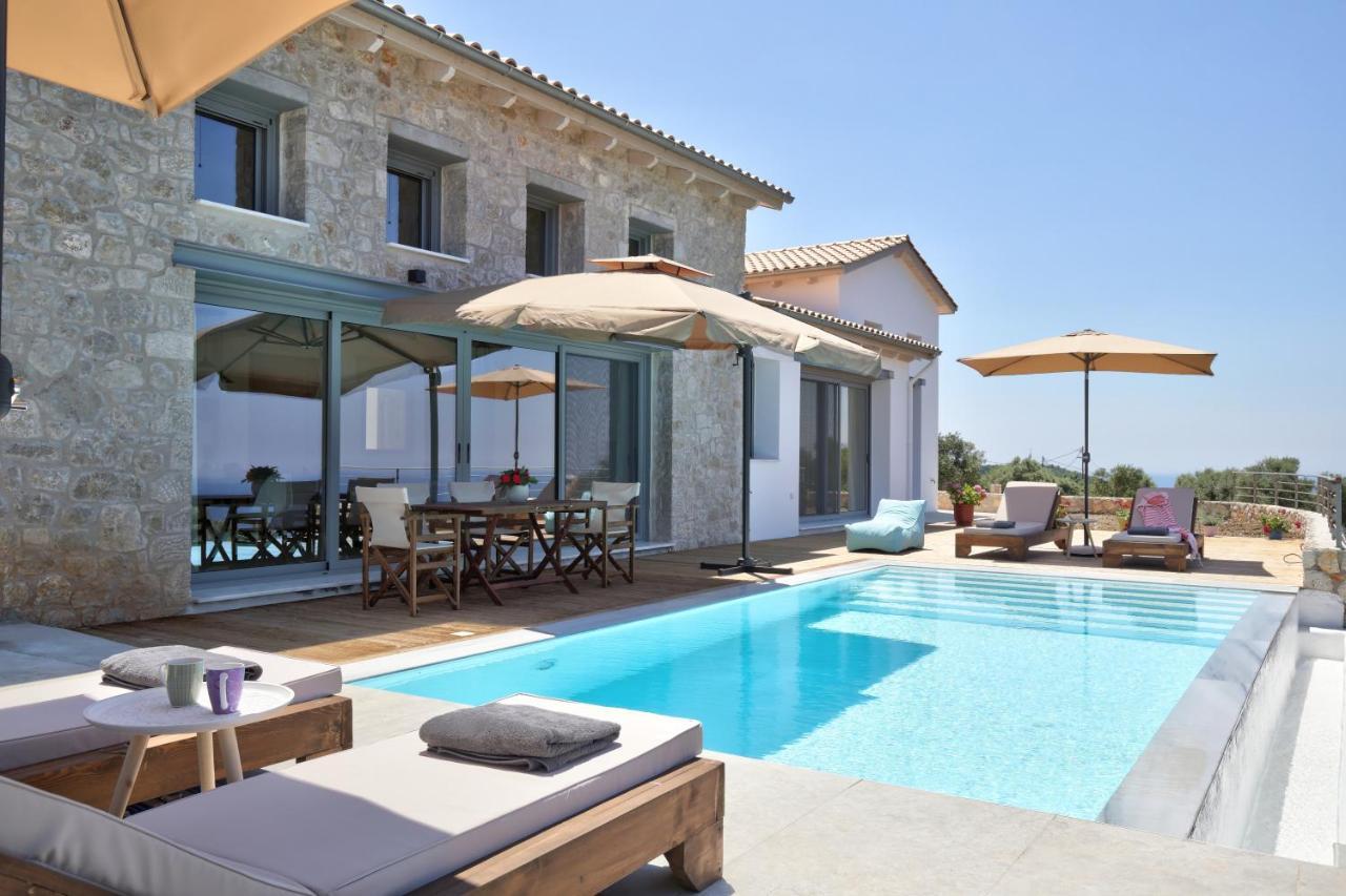 Tsakmakis Luxury- Panoramic Sea View - Lefkada Villa Tsoukaladhes